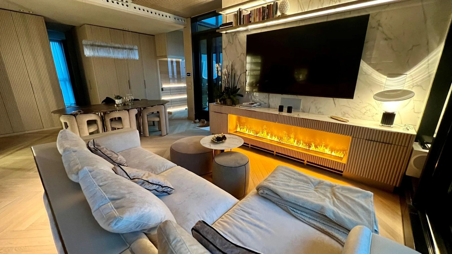 Camino elettrico Brace 100 Metal di Maisonfire