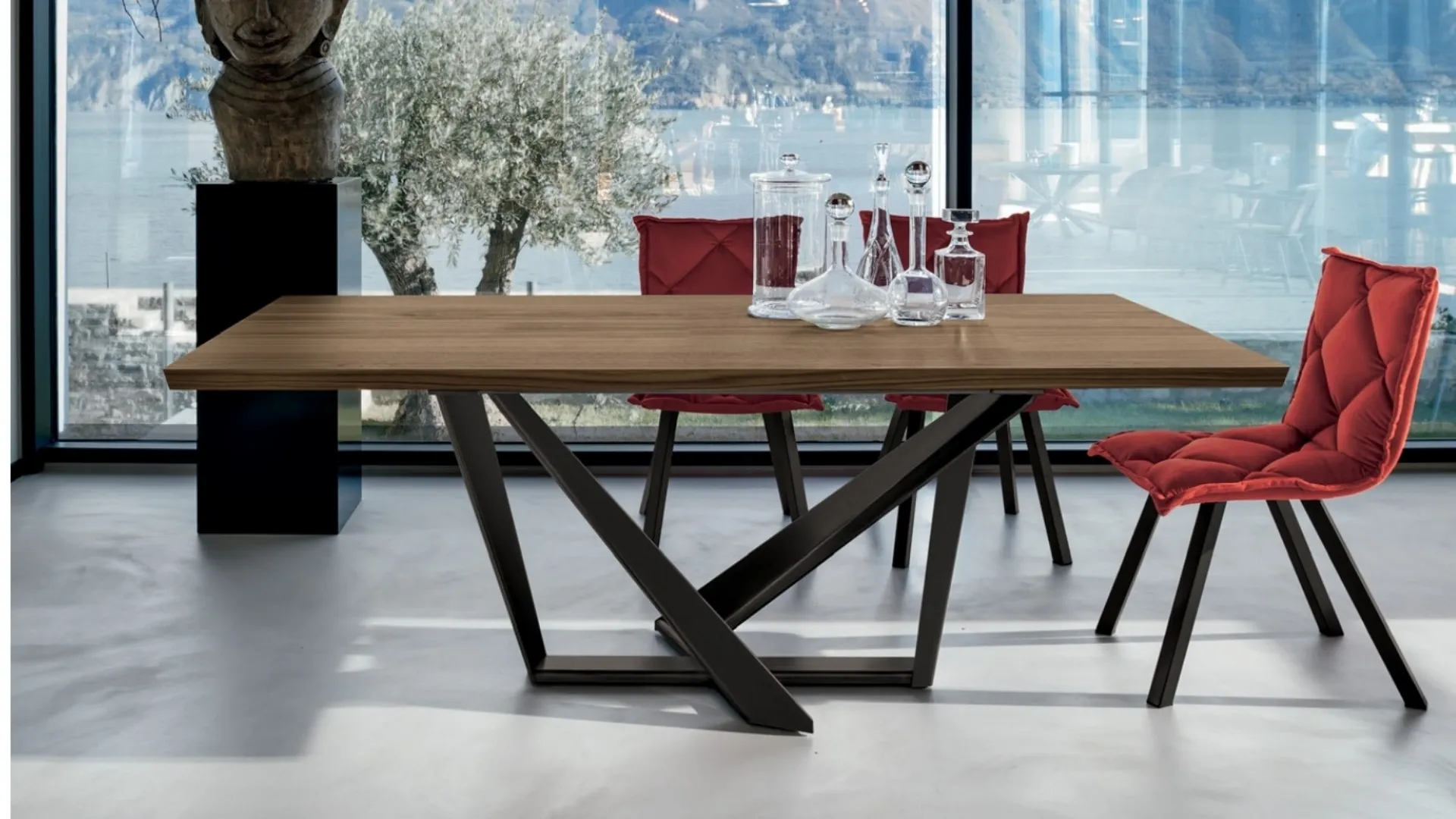 Tavolo rettangolare Priamo in legno con base in metallo di Target Point